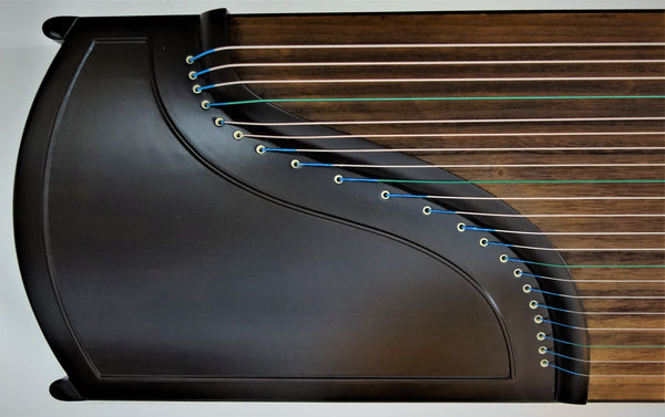 Guzheng. Full-sized 64". Black Sandalwood. Concert Grade北方最老字号/最大品牌乐海制古筝 东非黑紫檀木