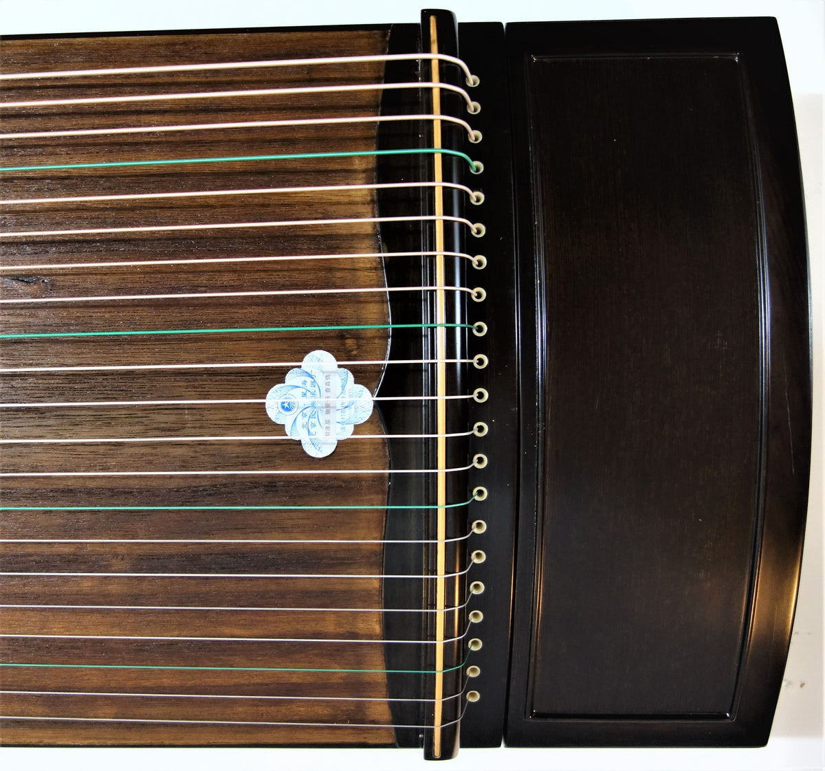 Guzheng. Full-sized 64