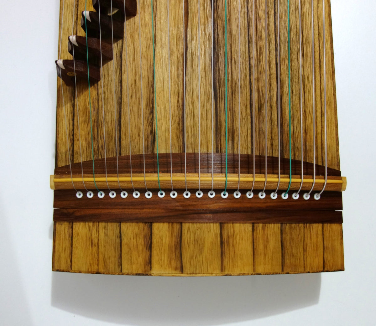 Guzheng (Koto, Gayagum) 36