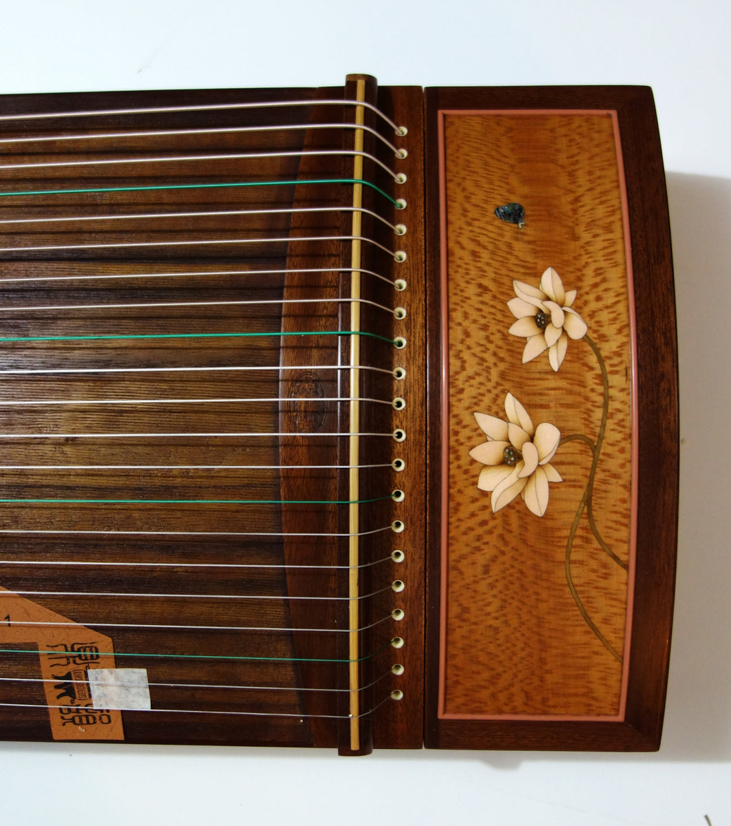 Guzheng, Full-sized 64