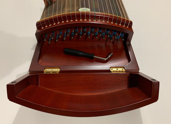 Guzheng (Koto, Gayagum). Full-sized 64". African Sandalwood, Professional Grade北方最老字号/最大品牌乐海制非洲紫檀木专业古筝