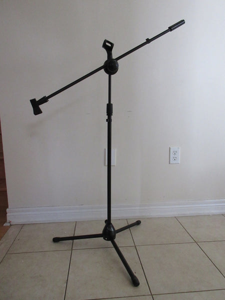 Microphone Stand, dual purpose, CAN CARRY TWO MICs! comes with 2 clips!!