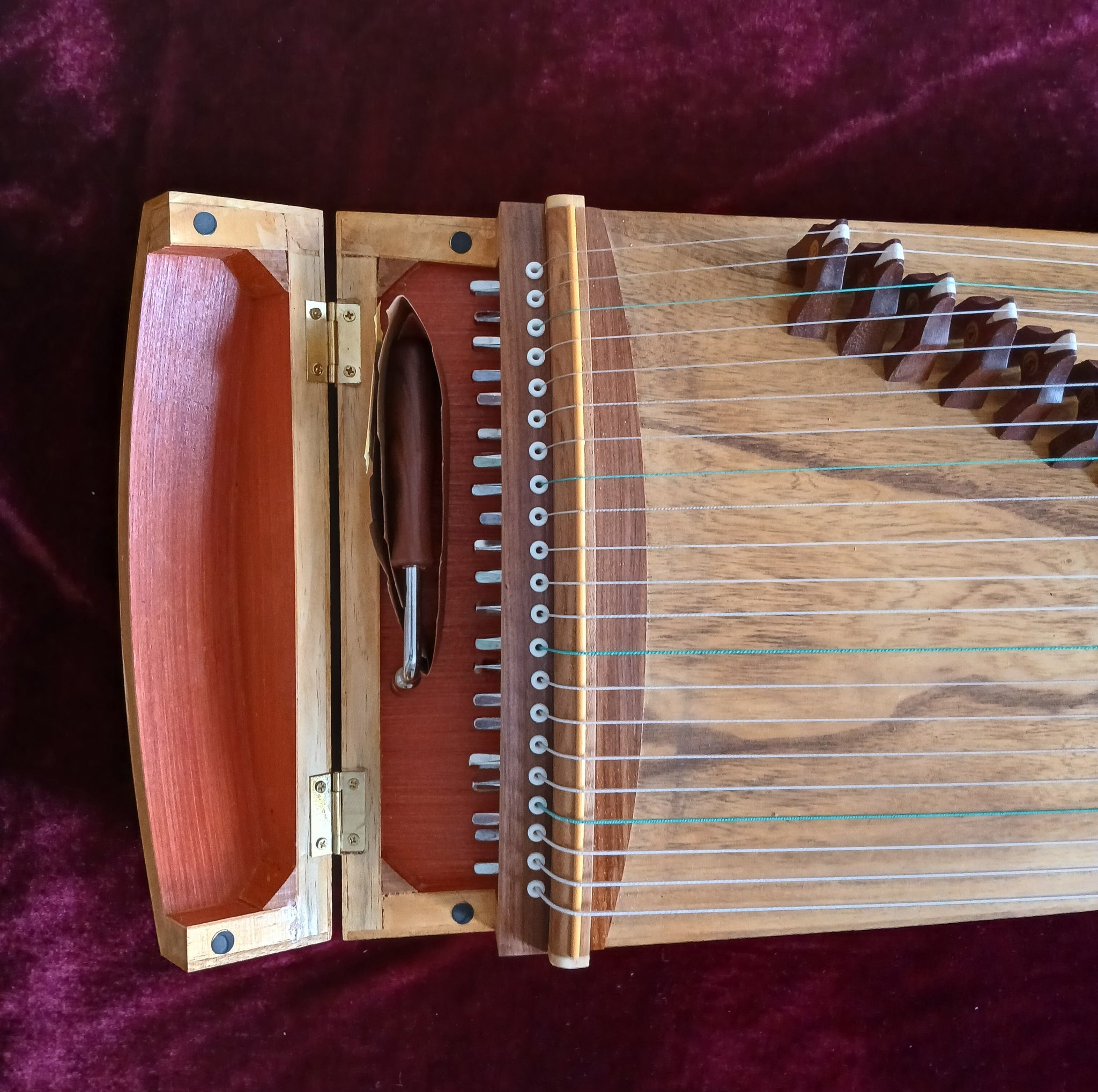 Guzheng (Koto, Gayagum), 36