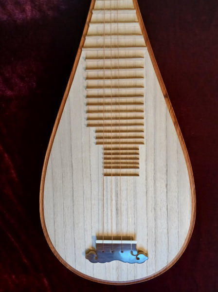 Pipa, High Grade Sandalwood,  Concert Grade 高级大果紫檀木演奏琵琶