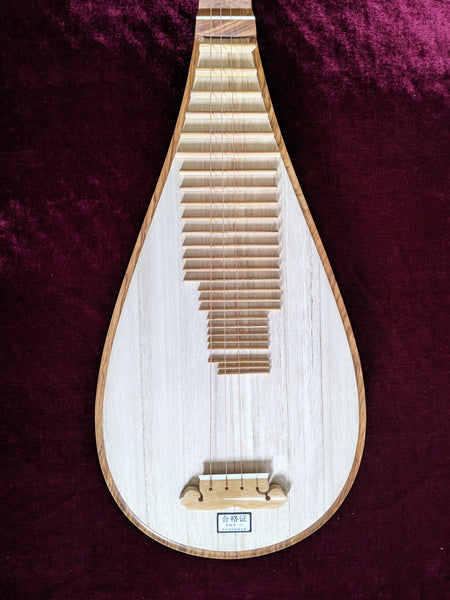 Pipa, High Grade Sandalwood, Concert Grade 高级紫檀木演奏琵琶