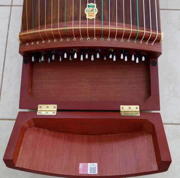 Guzheng (Koto, Gayagum), Authentic DunHuang, Full-sized 64". Brazilian Rosewood, superb sound  古筝 敦煌特氏古夷苏木